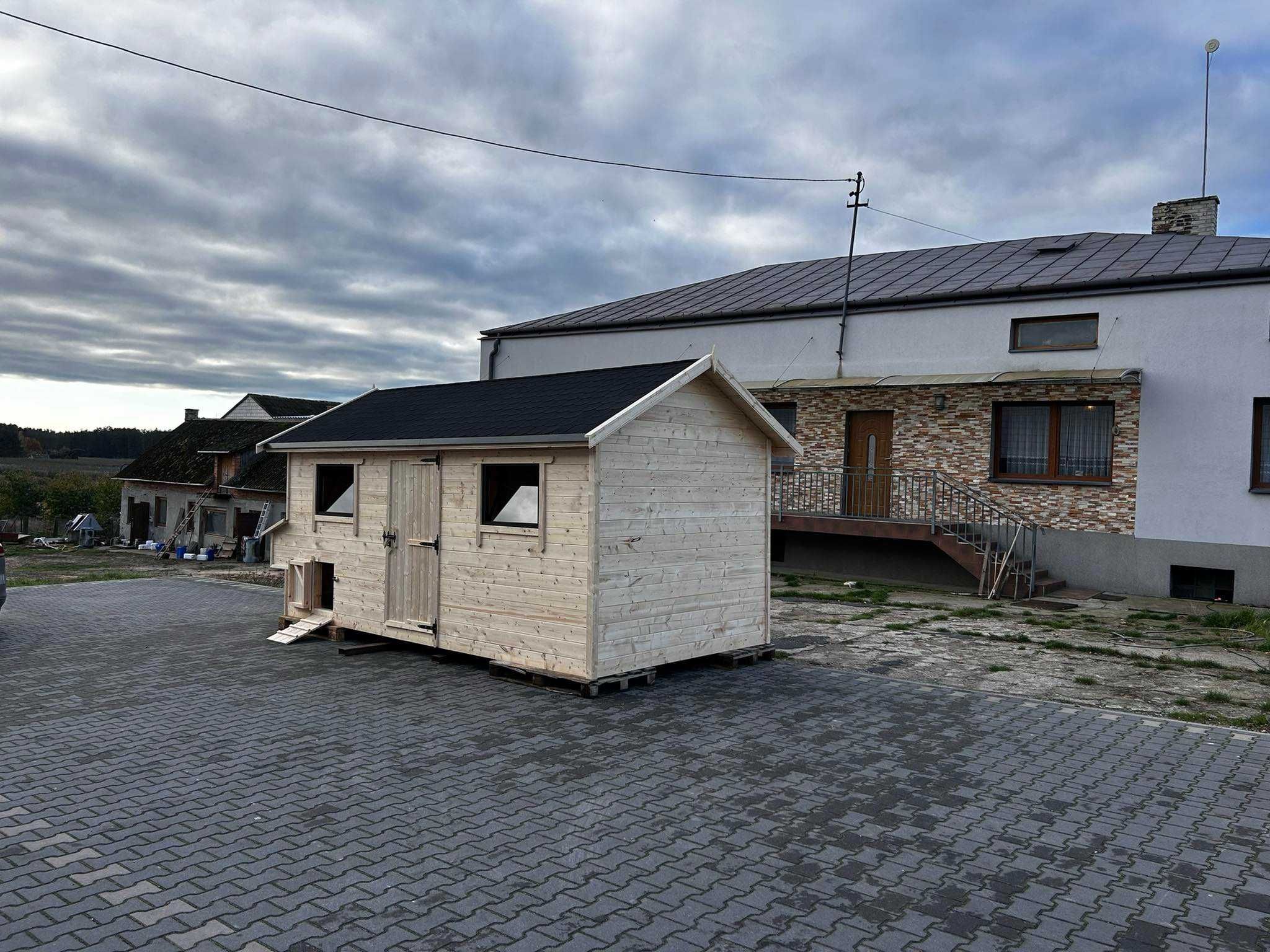 Kurnik dla kur, duży, na 50-70 sztuk