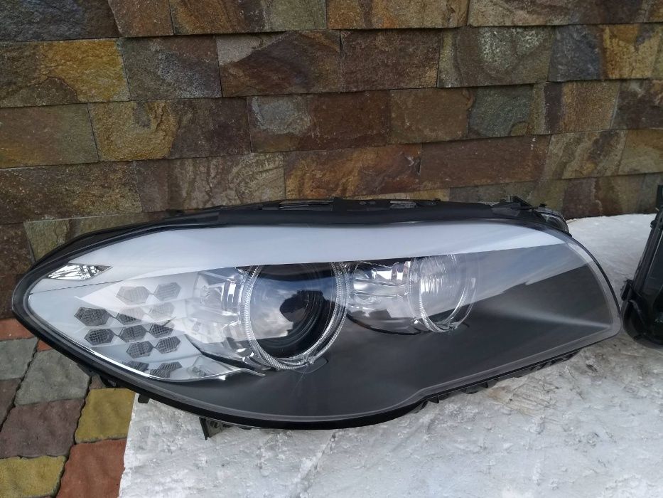 ФАРЫ BMW F10 F11 фара xenon ксенон поворотный bixenon adaptive БМВ Ф10