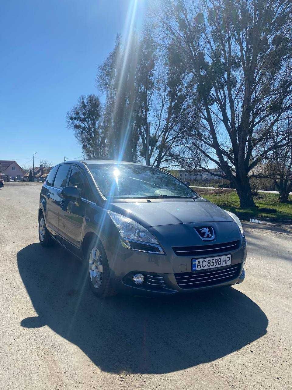 Peugeot 5008 1.6 2011