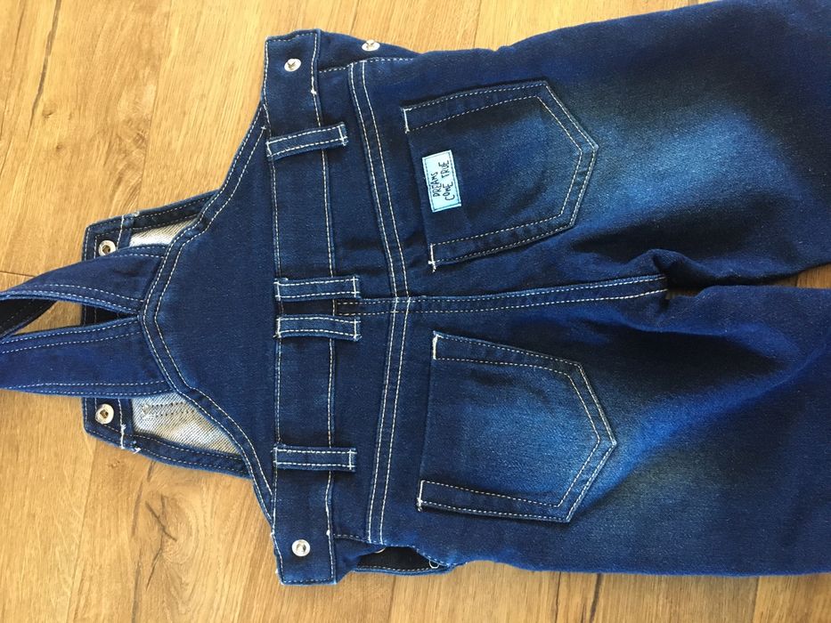 Ogrodniczki i sweterek 9-12m