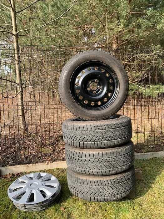 Koła, komplet opon zimowych Goodyear Ultragrip + felgi