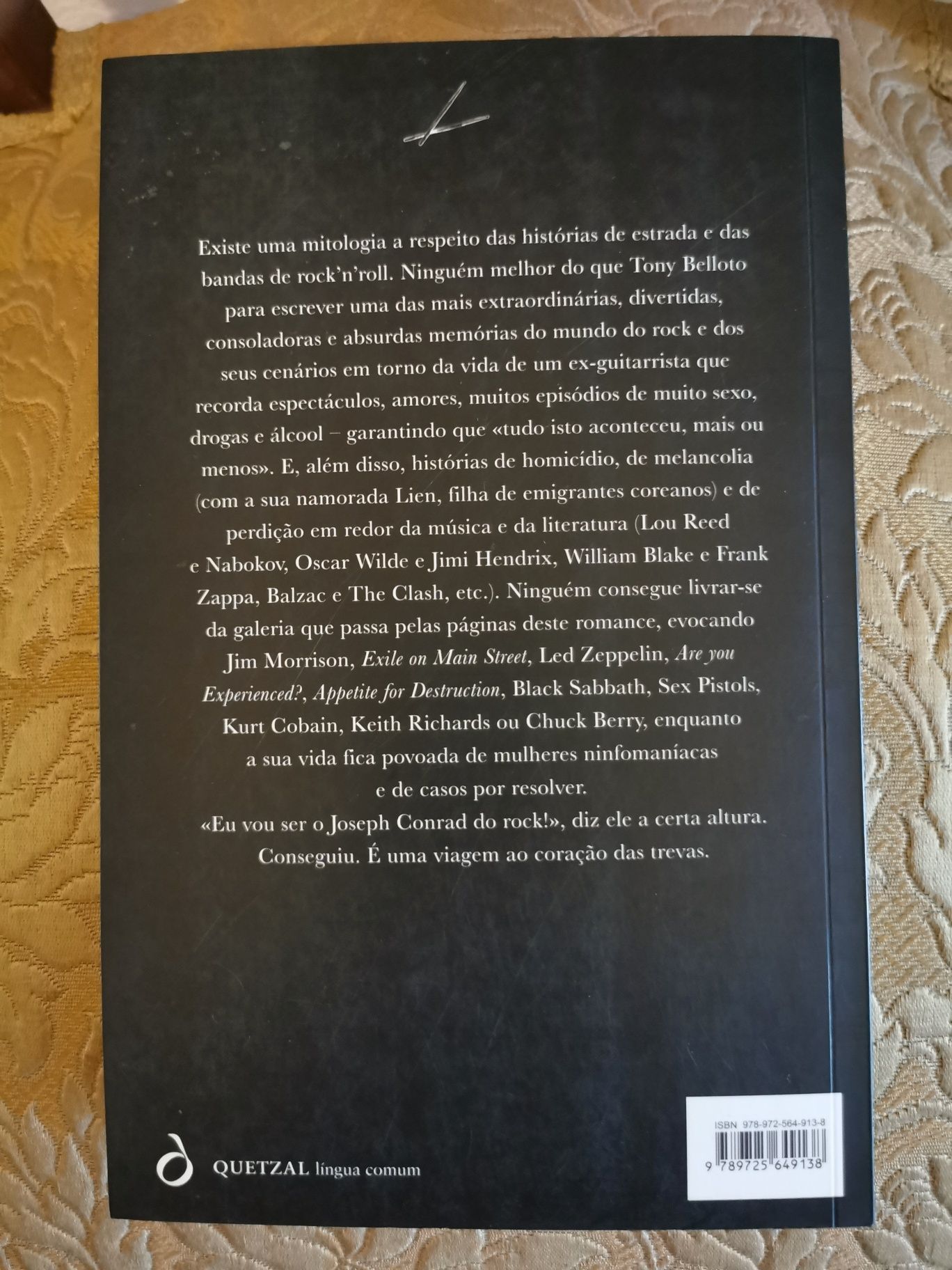 No Buraco (Tony Bellotto)