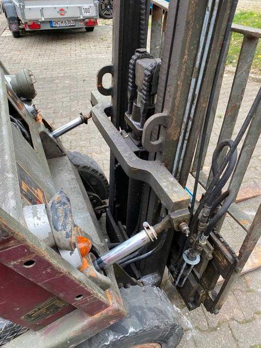 Wózek Widłowy Still