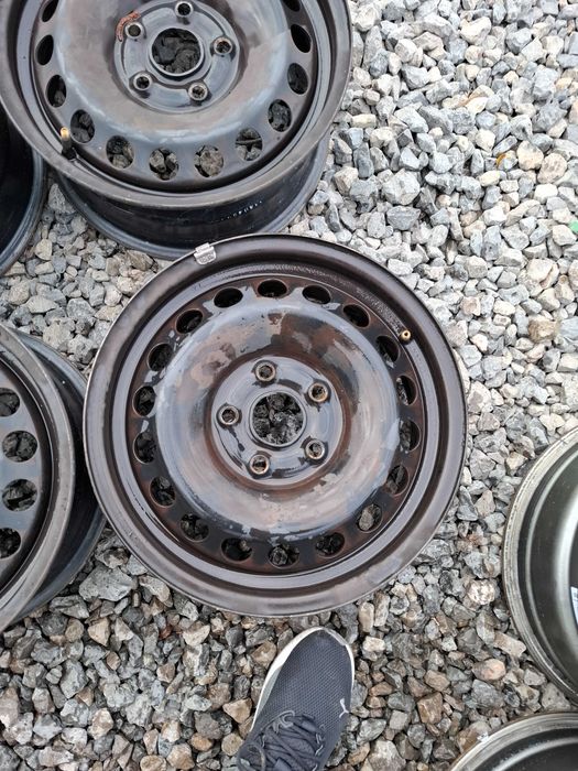 Felgi stalowe VW Golf V Touran Octavia II  15" 5x112  ET47 6Jx15