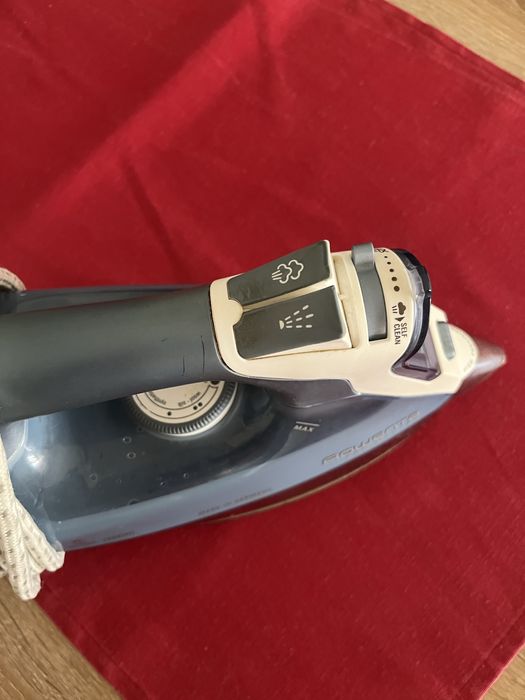 Ferro Rowenta Pro Master