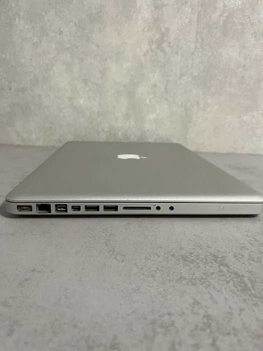 MacBook Pro 15” (A1286 / MacBookPro6,2)