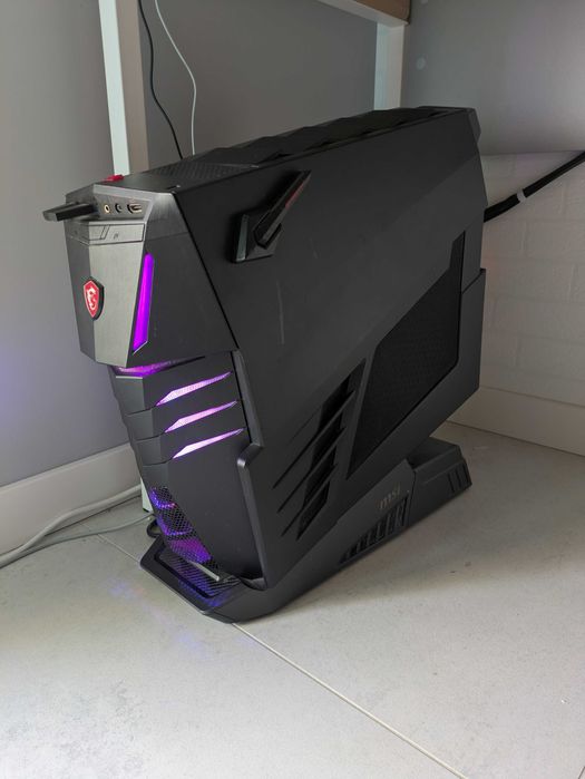 Komputer Gamingowy MSI Aegis Trident SLI 2x RTX 1080 Ti Intel i7 64GB