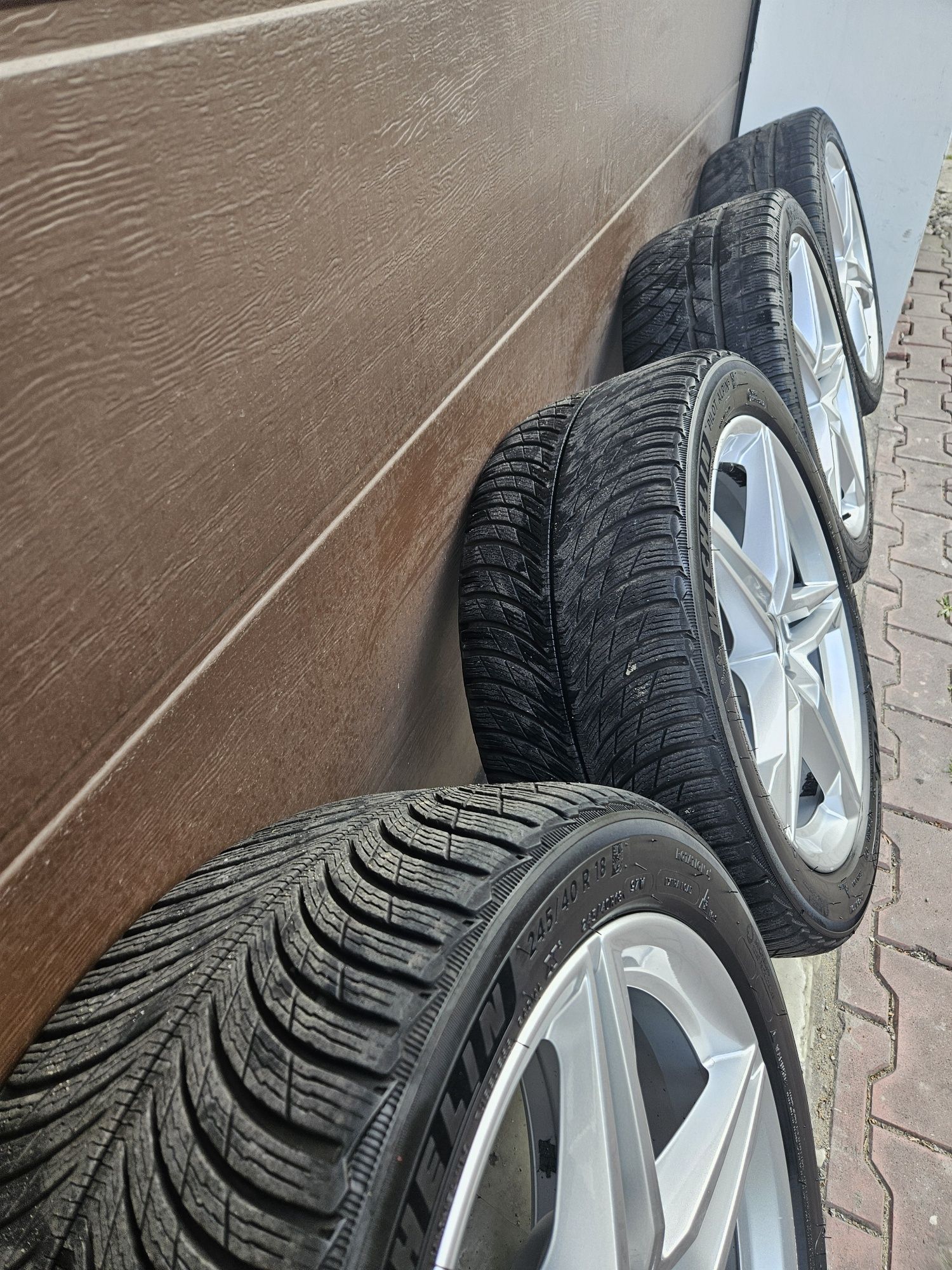 Audi S-Line A4 B8 B9 A5 A6 5x112 18" 245/40R18 koła Alufelgi