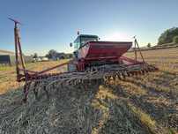 Siewnik massey ferguson 510/vicon greenland 6m