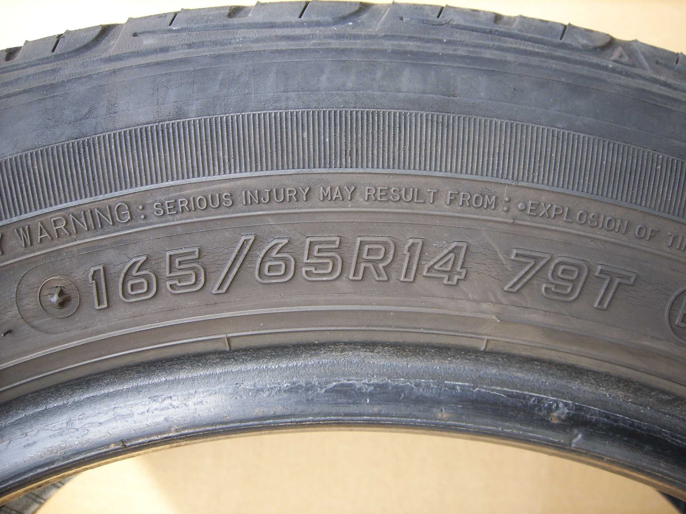 Pneu 165/65R14 Falken Sincera SN828