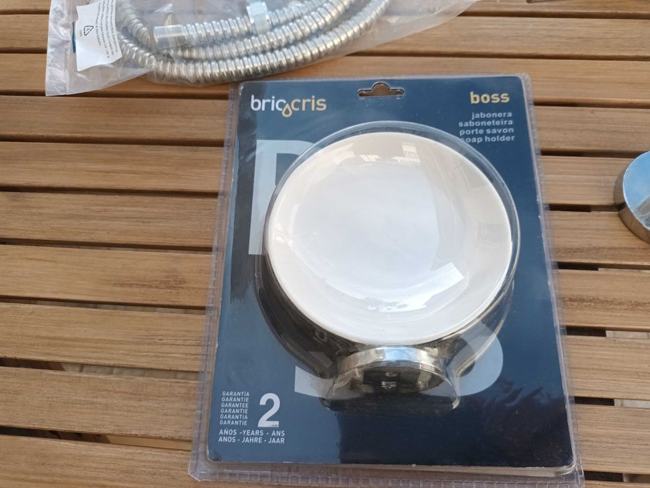 Vários objetos de casa