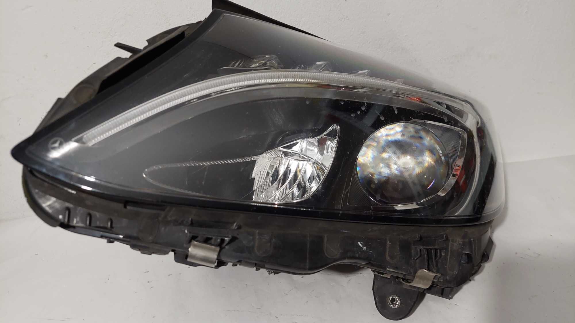 Lampa przód lewa MERCEDES C-klasa FULL LED W205