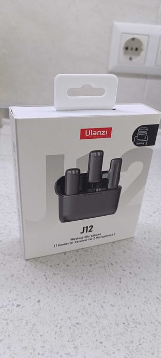 Микрофон петличный Ulanzi J12 для iPhone Lightning