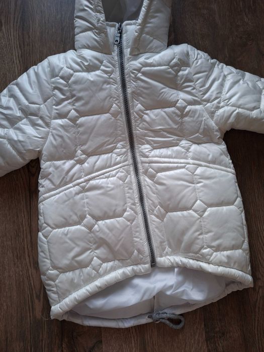 Biała kurtka dziewczęca wiosna/jesień 110/116