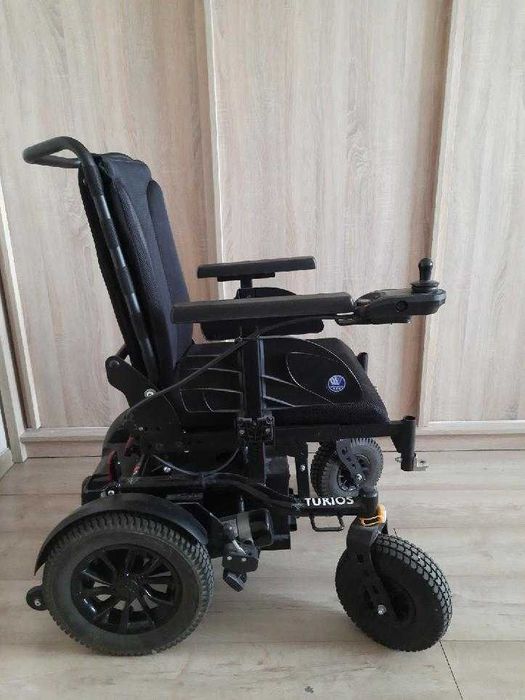 Wózek elekryczny turios