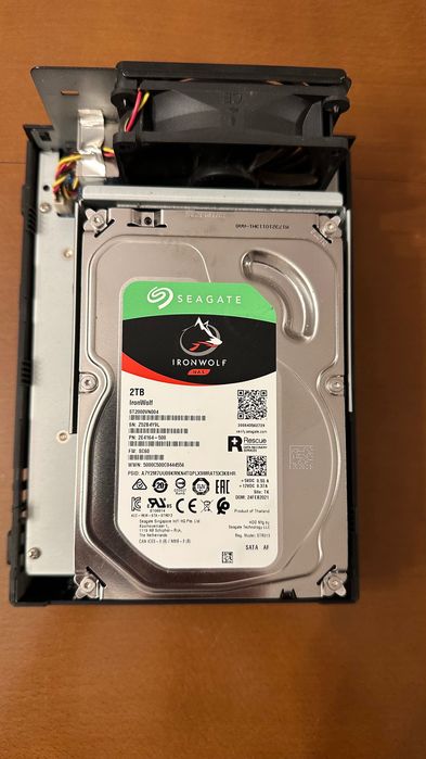 NAS Synology DS218play z 2 dyskami Seagate Ironwolf 2TB