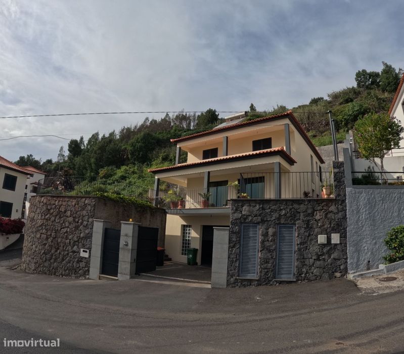 Moradia Vista Mar | T3 + 1