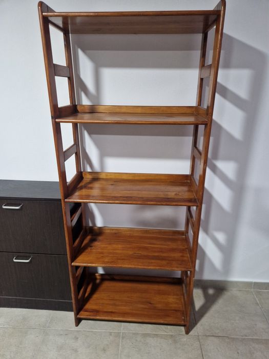 Vendo armarios sapateiras e estante