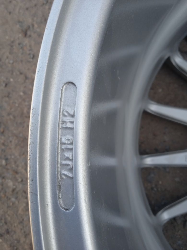 Продам диски р15