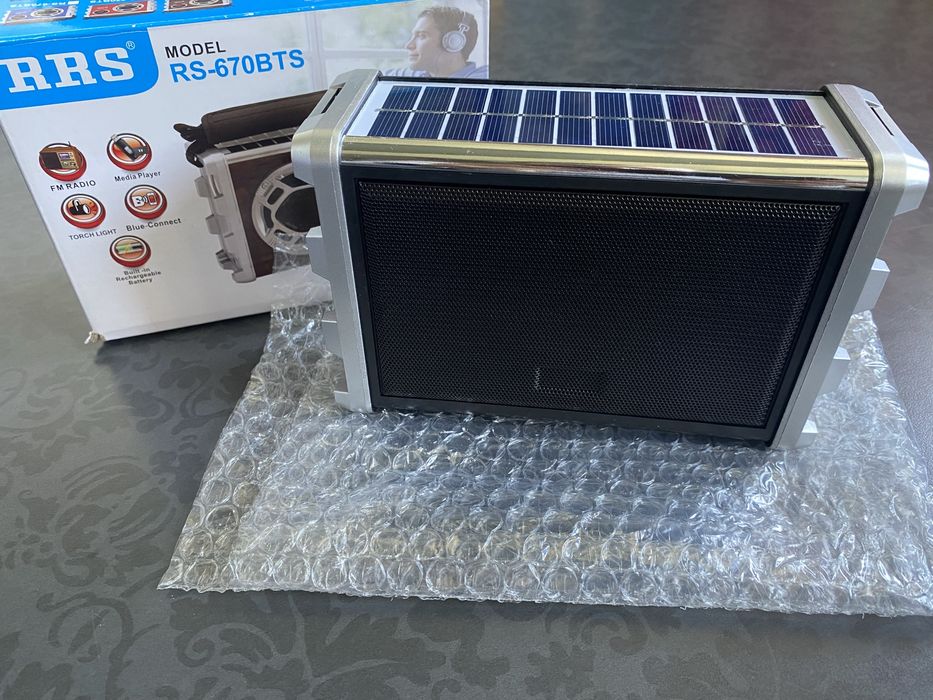 Radio solarne solar pendrive latarka aux na bluetooth