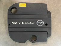Кришка мотора декоративна накладка двигуна Mazda CX-7 CX7 2.2