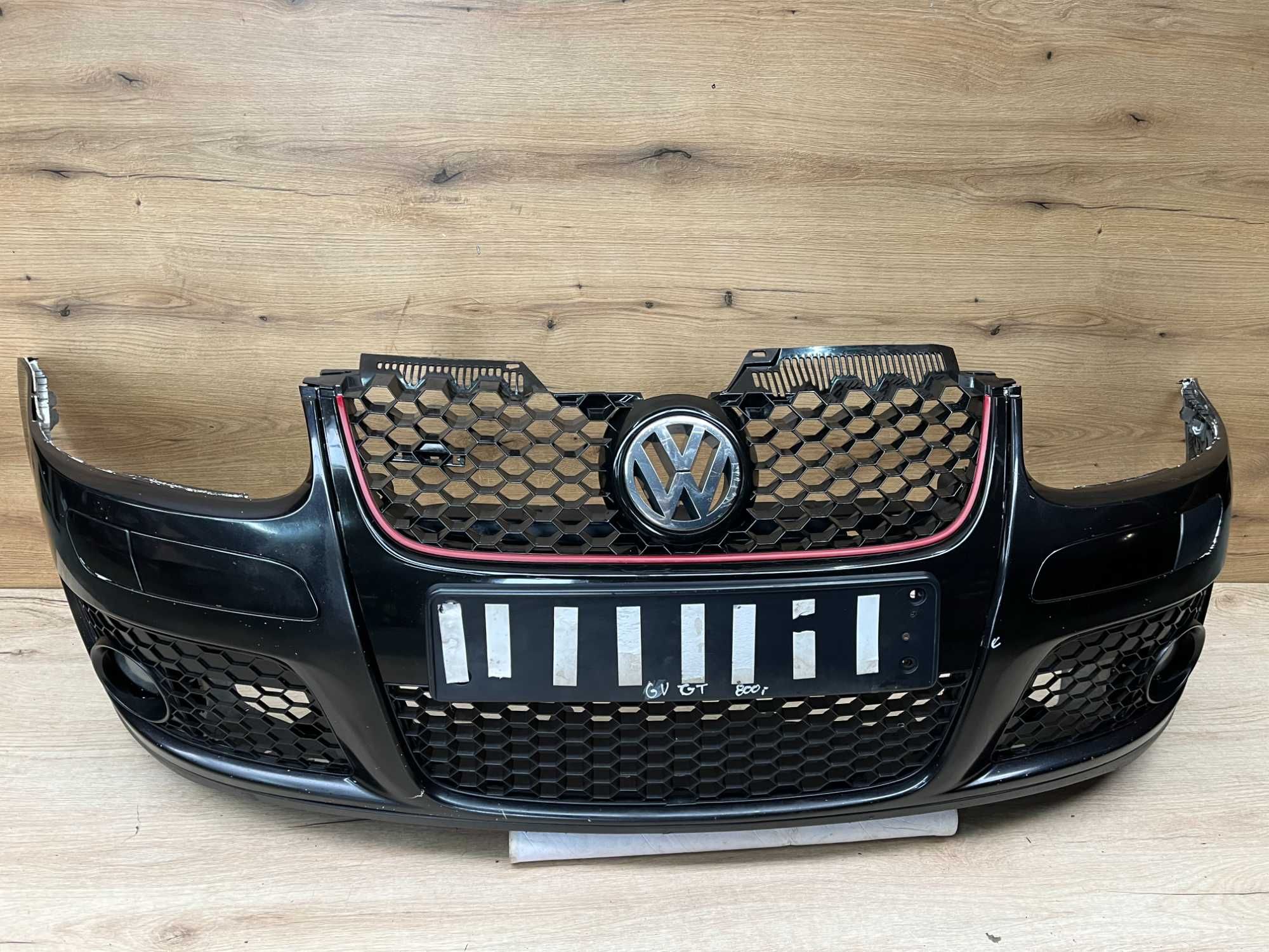 Zderzak przedni Volkswagen Golf 5 GT