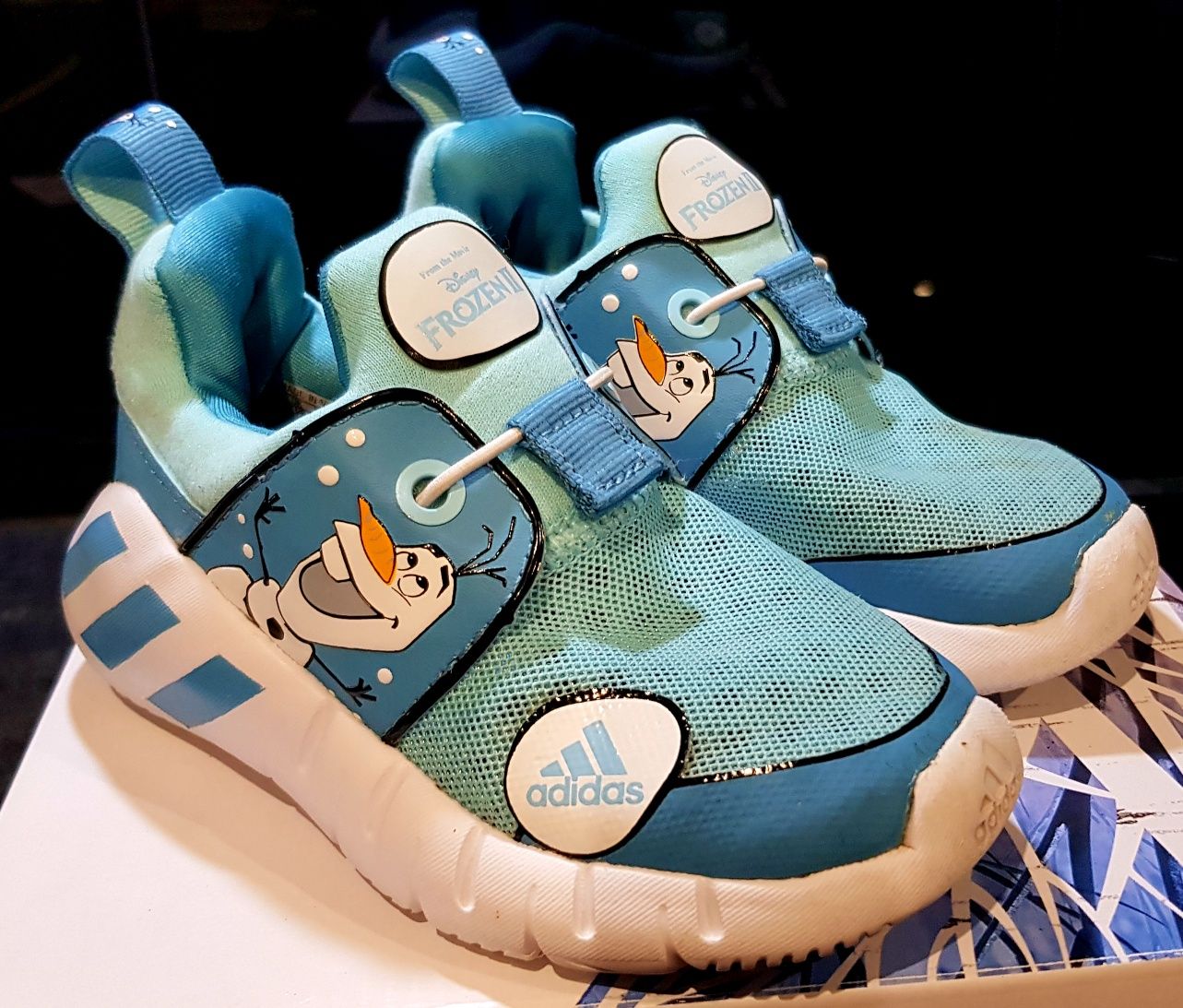 Buty Adidas Disney Kraina lodu roz 23.5