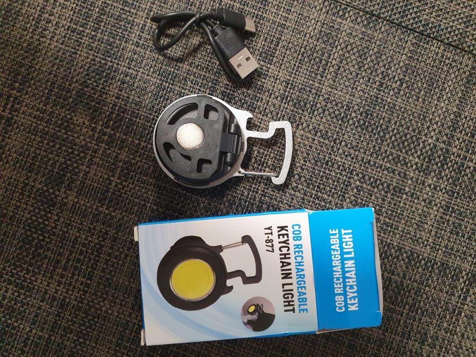Ліхтарик брелок з магнітом