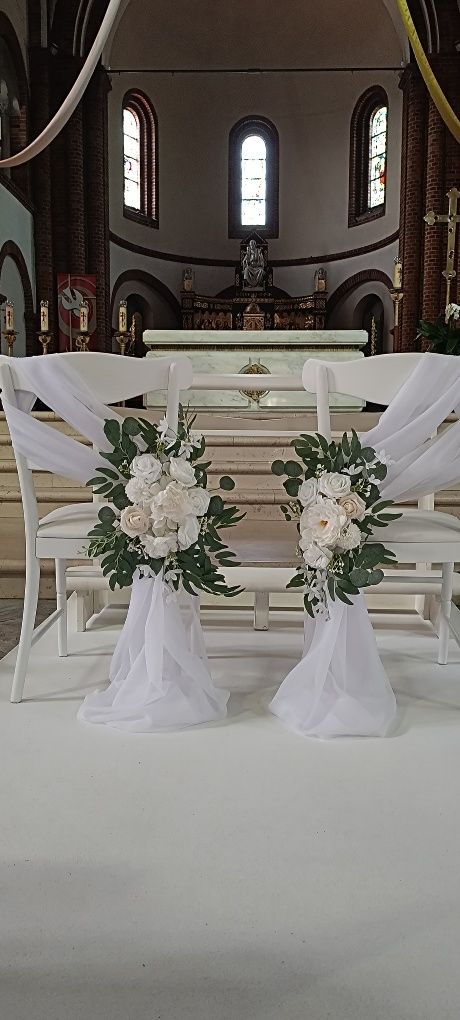 Dekoracje weselne, dekoracja kościoła, ślub, wesele, kwiaty, florystyk