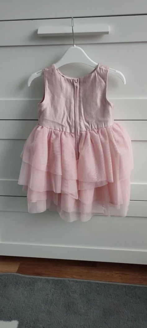 Śliczna świąteczna sukienka dla księżniczki H&M 80 / 86