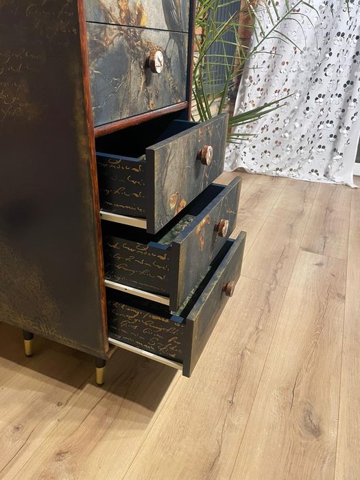 Komoda po całkowitej stylizacje