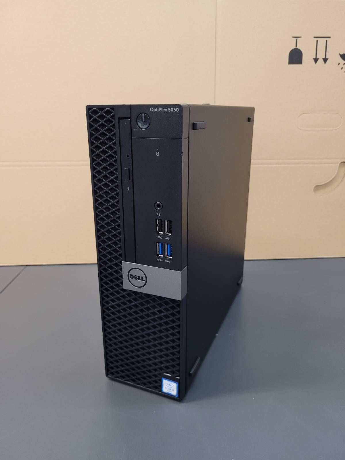 Komputer biurowy DELL 5050 i3 3,7ghz 8gb RAM 256gb SSD USB 3.0 HDMI DP