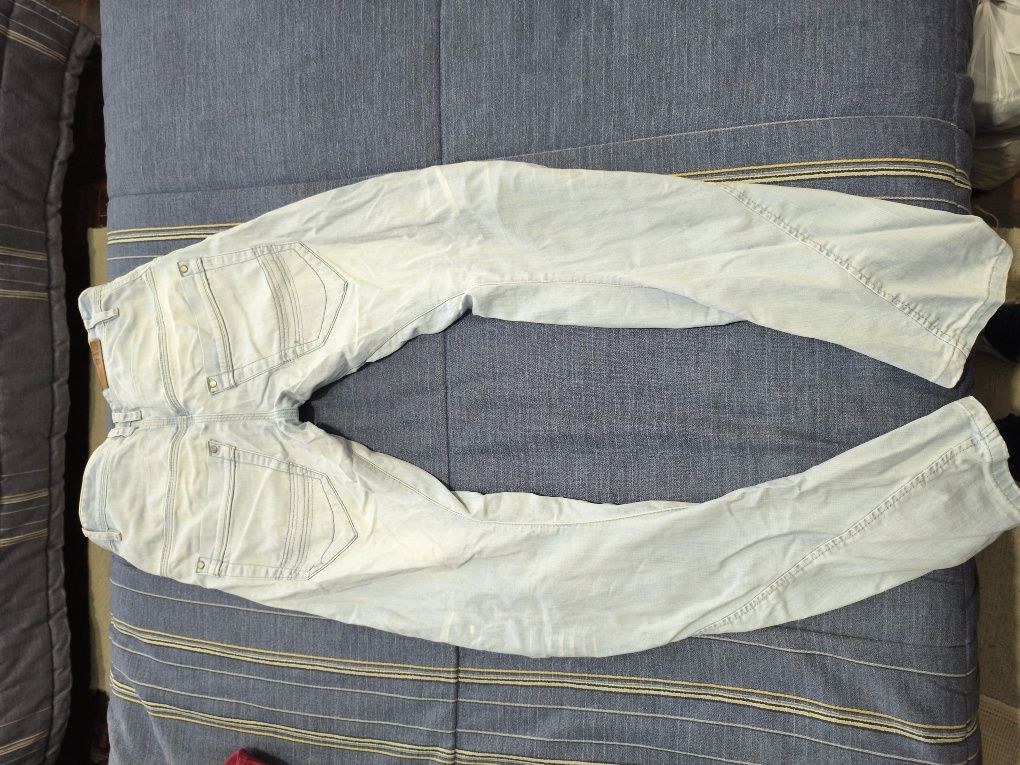 Roupas semi usadas