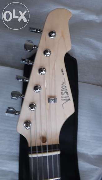 Guitarra eletrica branca MSA (kit)