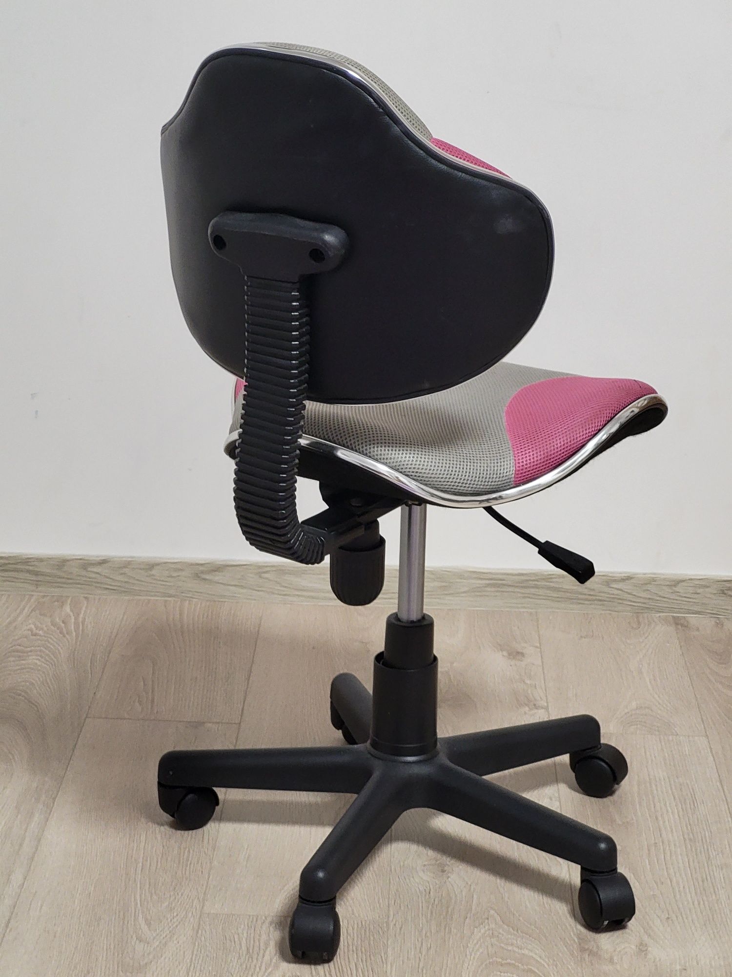 Krzesło obrotowe, regulowane do biurka