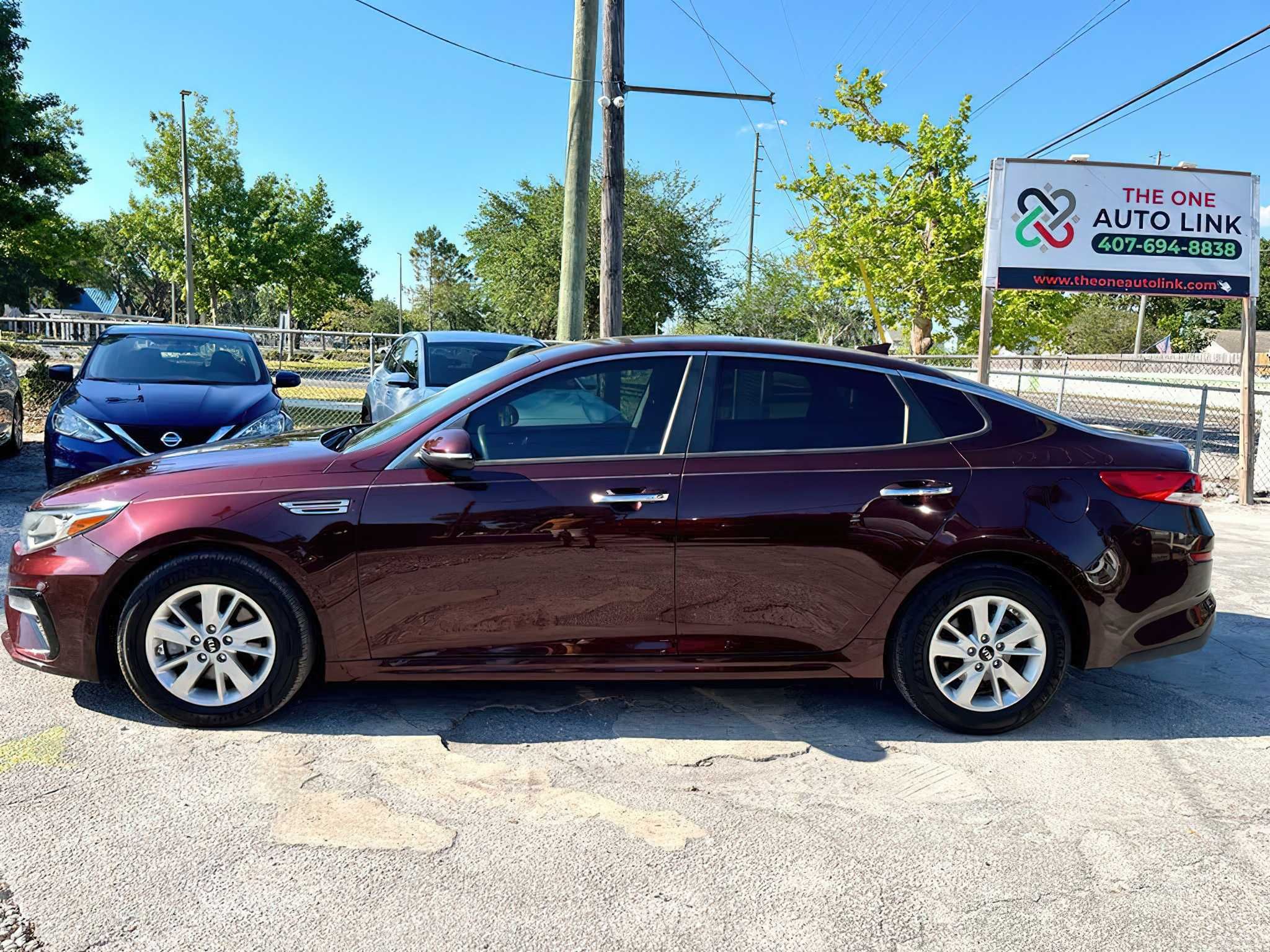 Kia Optima  2019