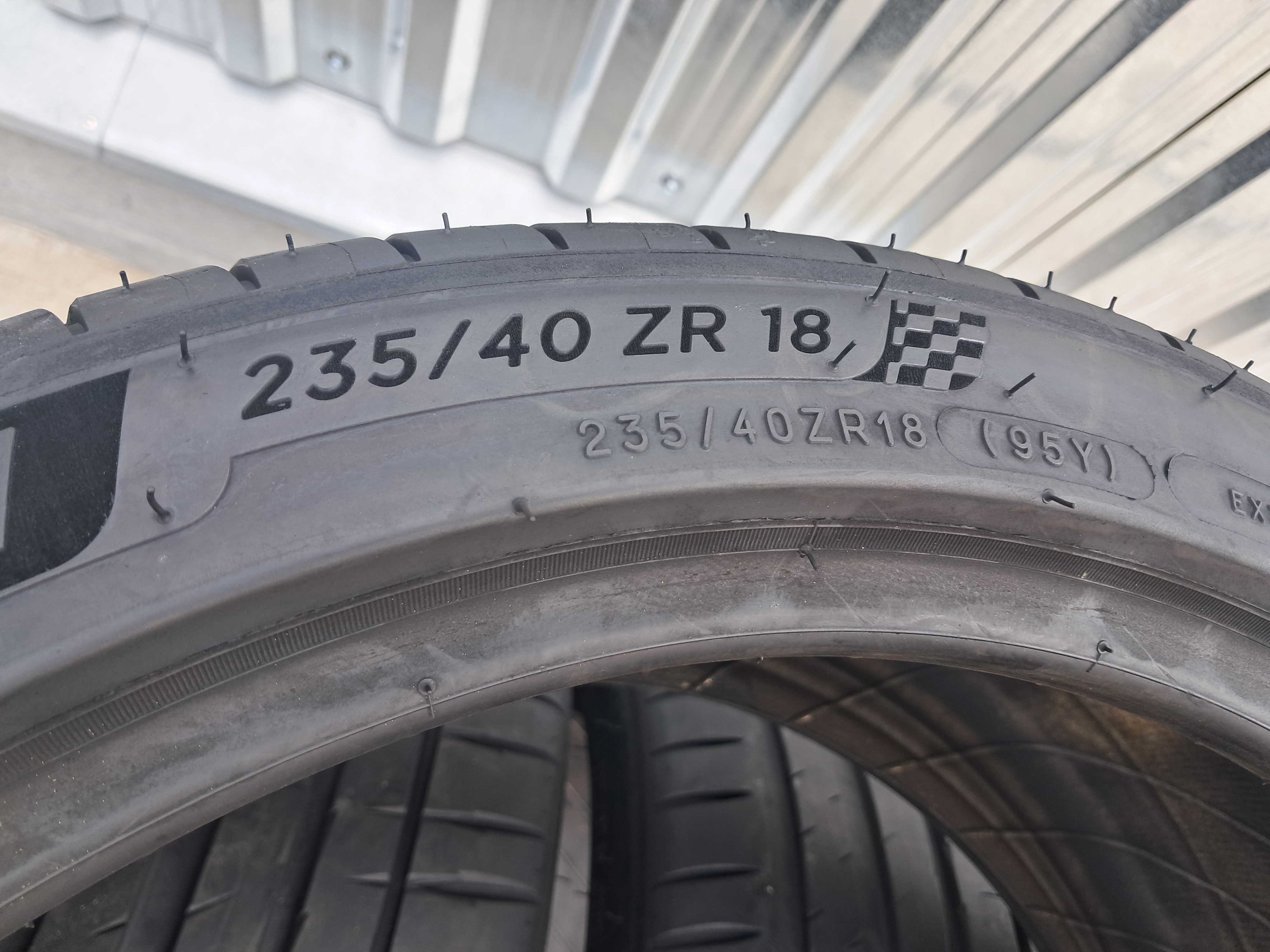 Резина літо 99% протектор Michelin 235/40 R18 Pilot Sport 4