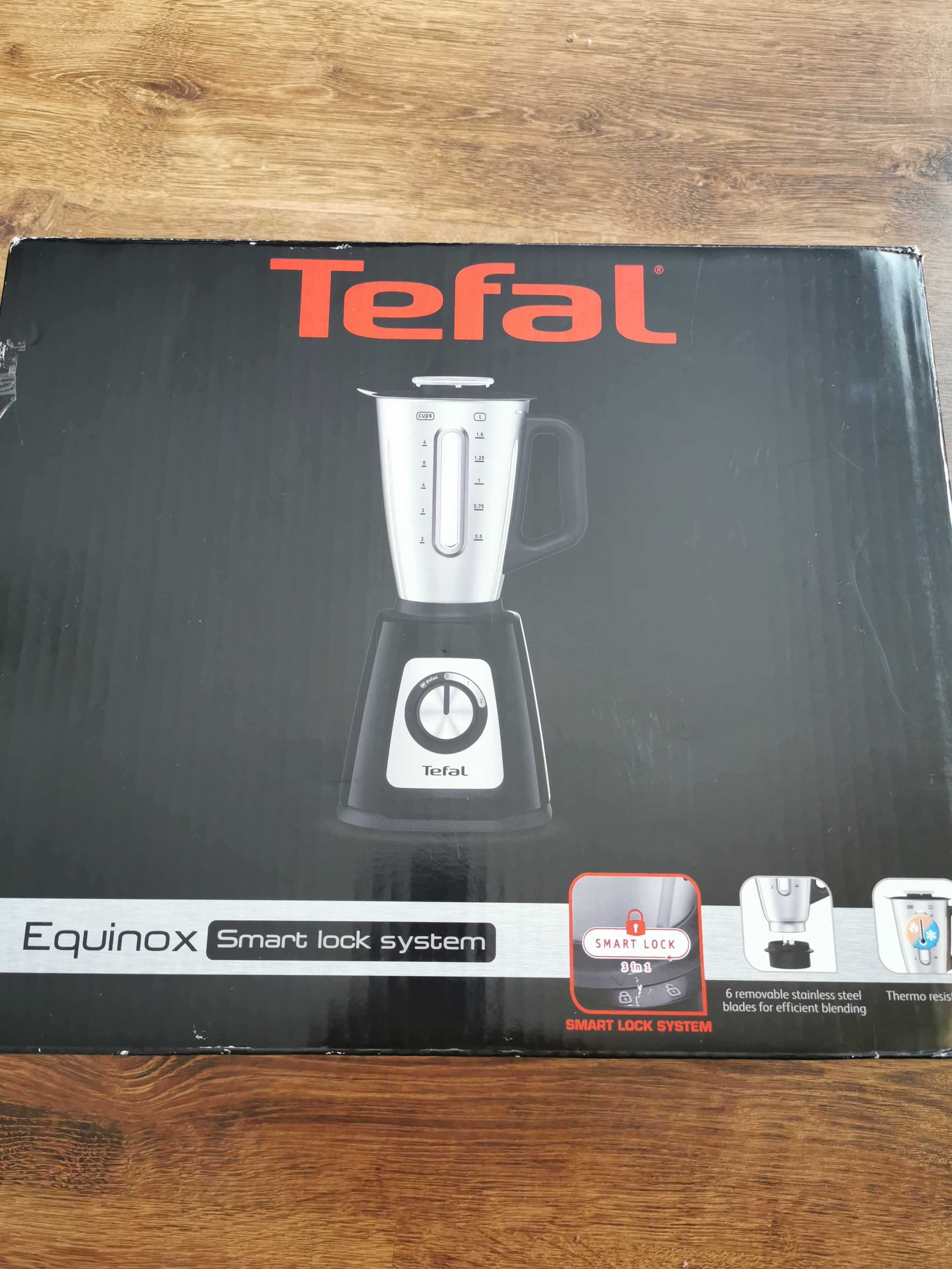 Tefal BL44E831 Blender kielichowy srebrno-czarny nowy model Nowy