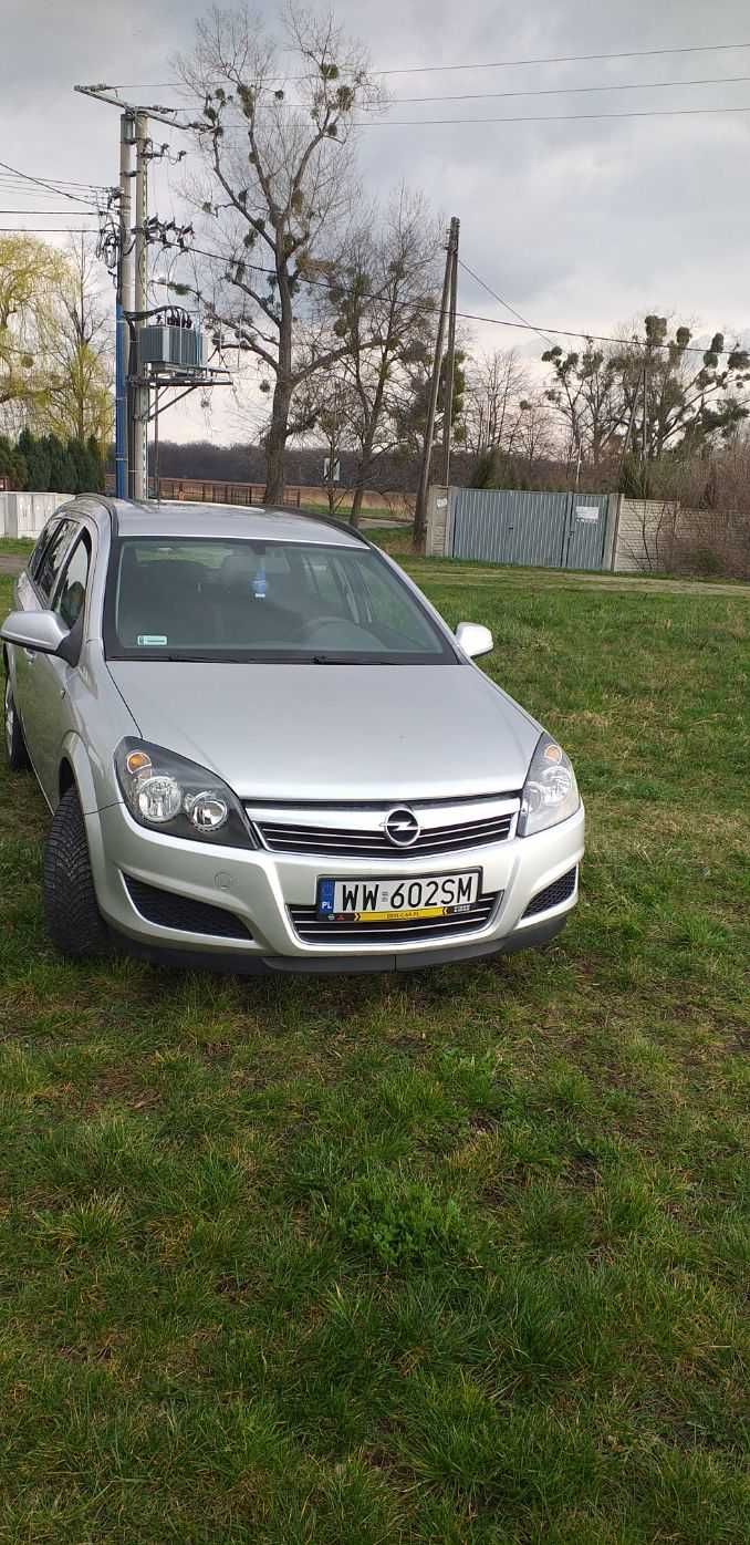 Opel Astra z Polskiego salonu