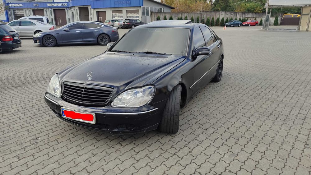 Mercedes-Benz S-Class 2000 W220