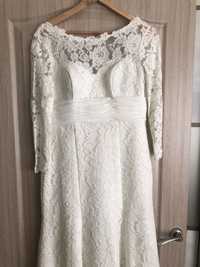 Продам весільну сукню розмір 44-46