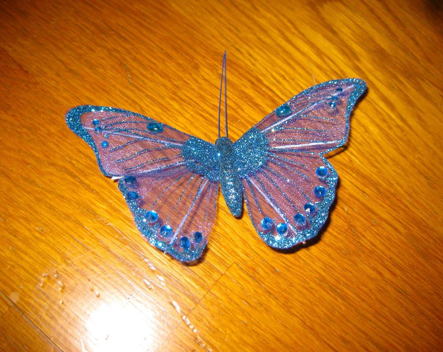 Borboleta Azul para Enfeite ou Decoração c/ Mola