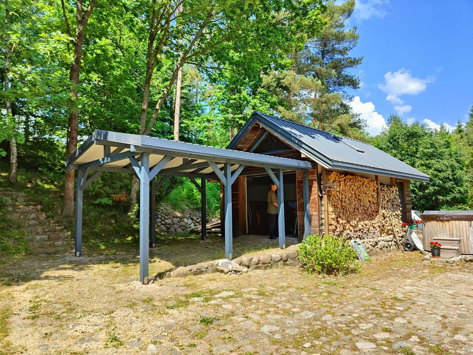 Konstrukcje drewniane domki caloroczne, wiaty