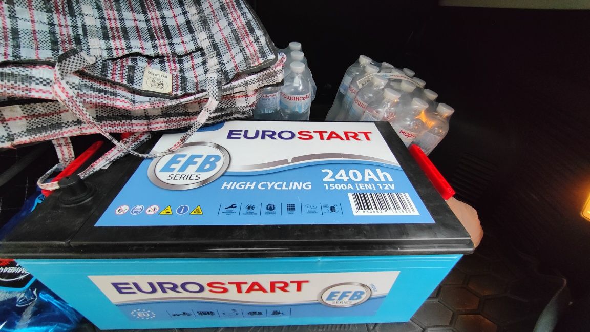Продам аккумулятор Eurostart 12v 240Ah ТОРГ