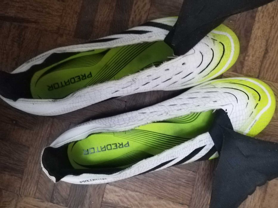 Choteiras Adidas predator como novas