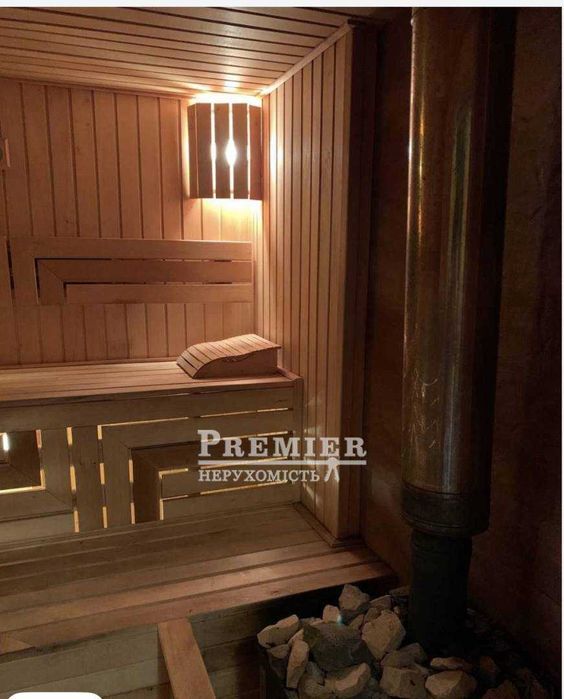 Продам сучасний двоповерховий будинок