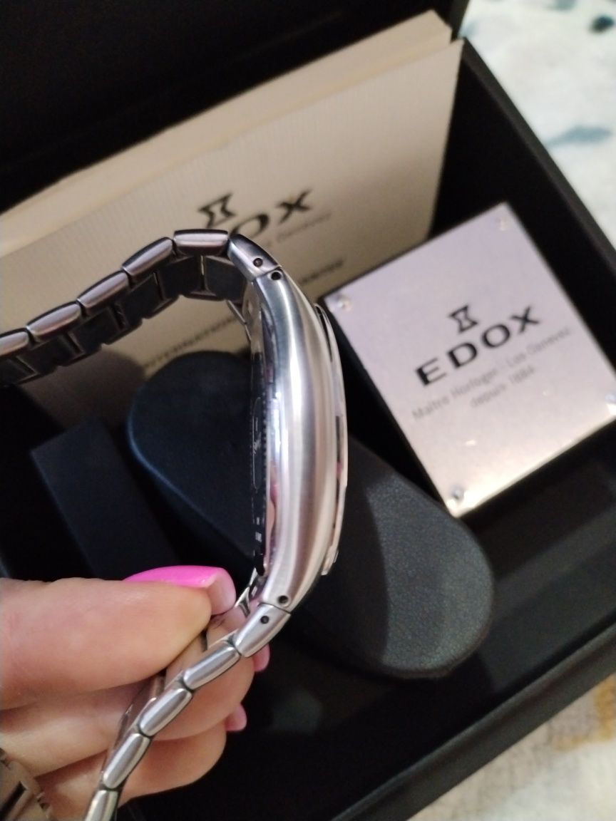 Часы, Годинник Швейцарія Edox