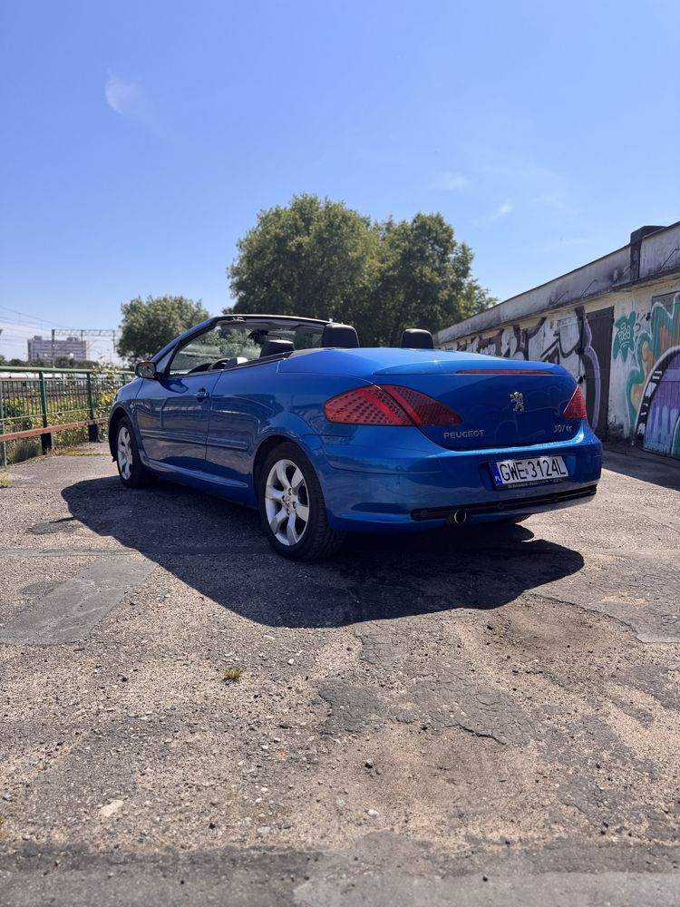 Sprzedam Peugota 307 CC 2.0 z 2004r