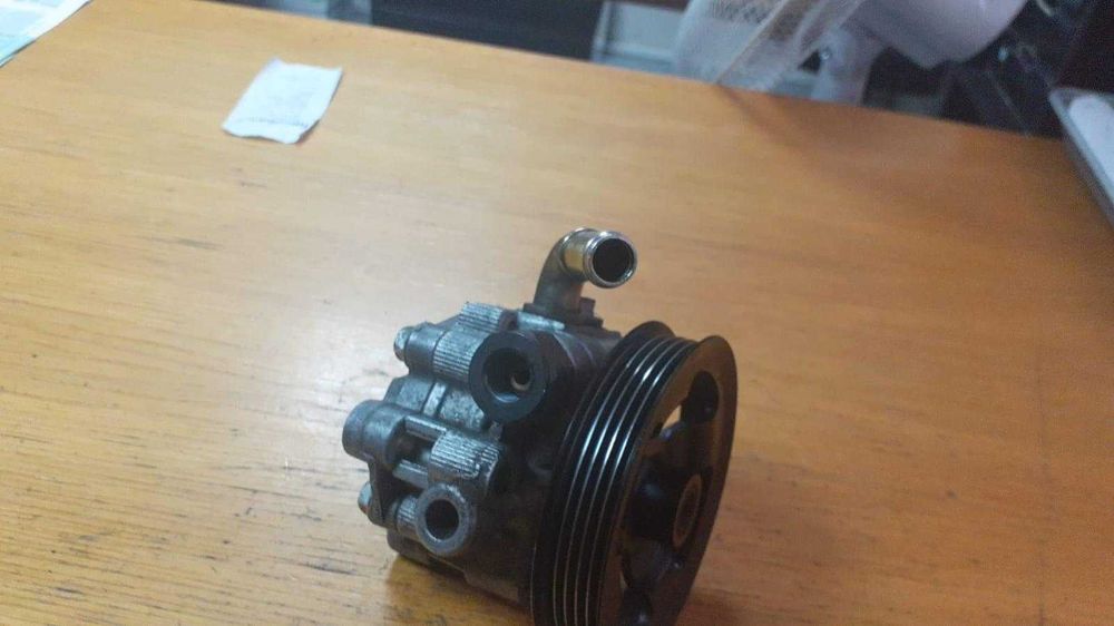 Bomba de Combustivel Toyota Avensis 2.0 D4D