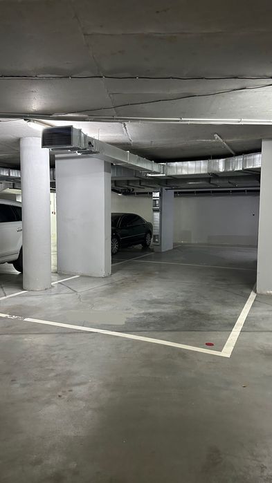 Продаж паркомісця Андрія Верхогляда 11, Новопечерські Липки